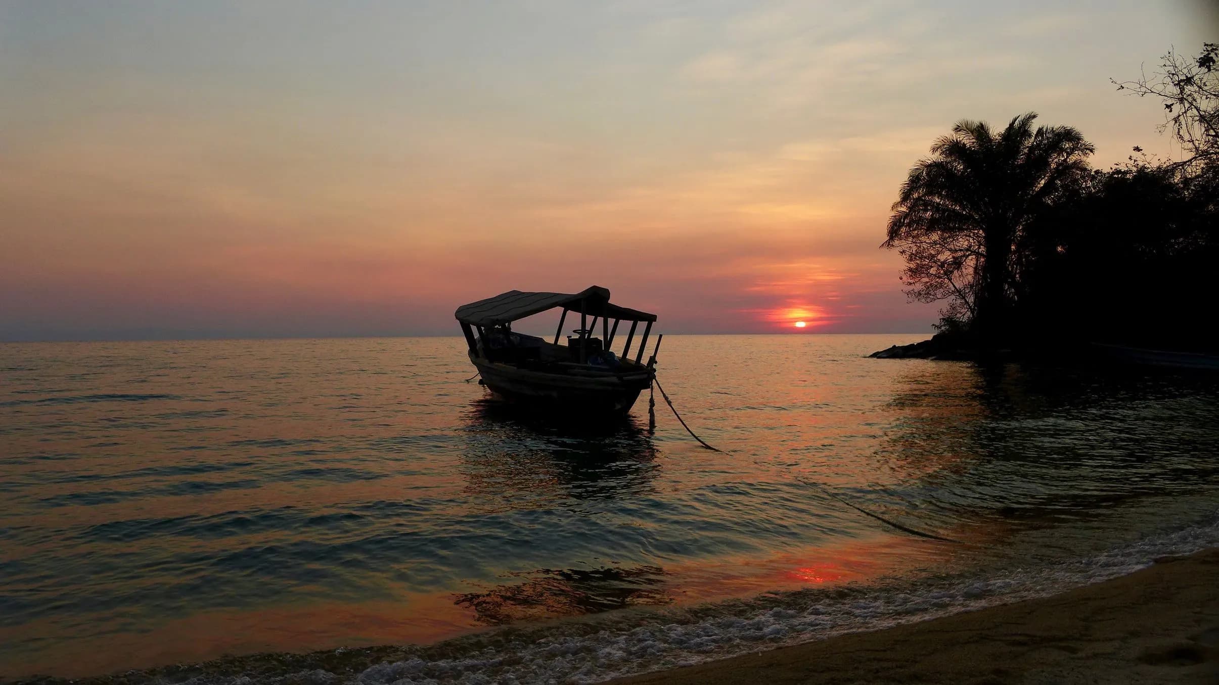 Mahale Mountains National Park photo 2